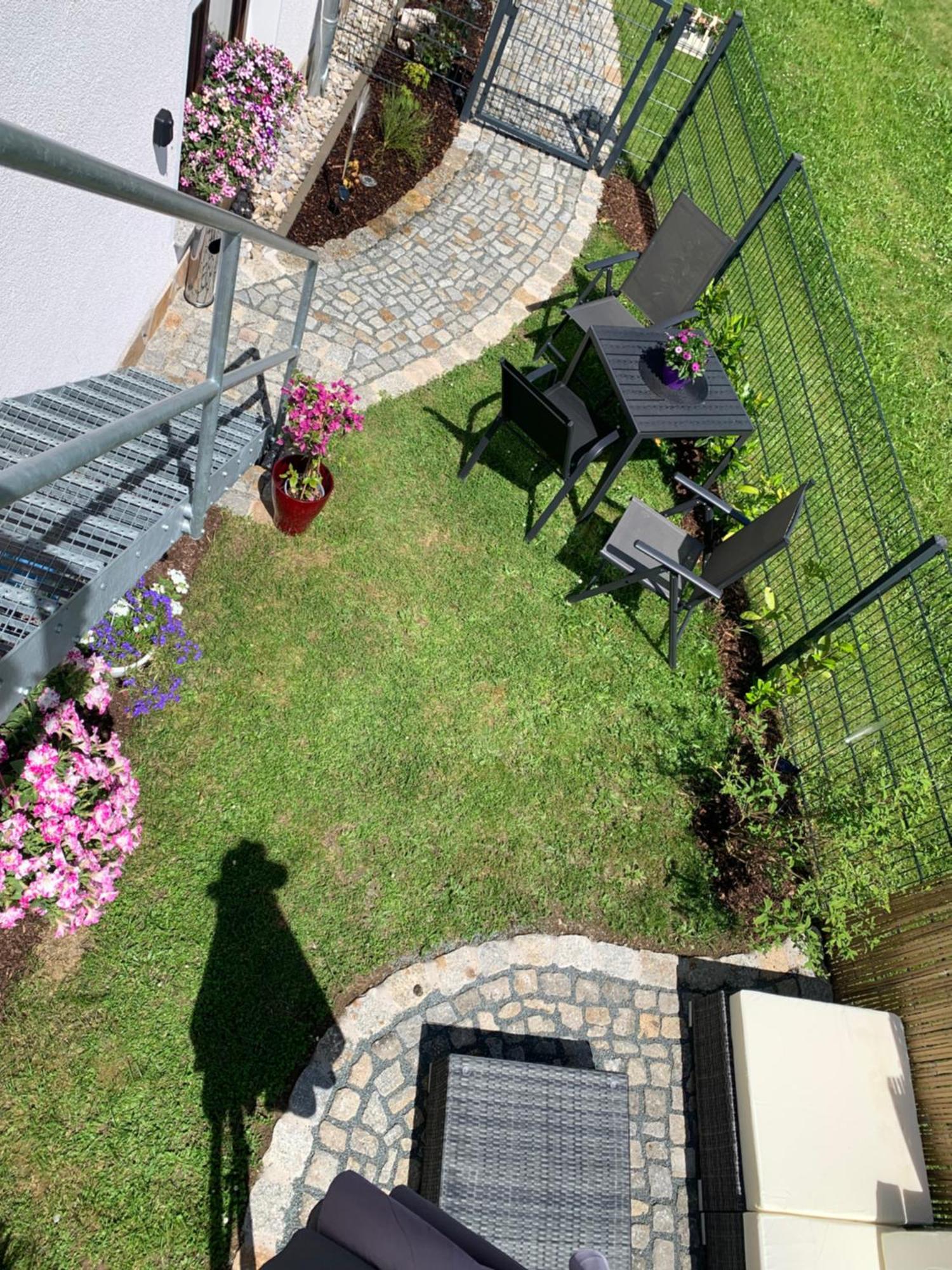 Gemuetliche Ferienwohnung In Idyllischer Lage-Auf Dem Land Dittersdorf Buitenkant foto